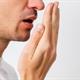 مهمترین علت های بوی بد دهان و راه حل درمان آن چیست؟
